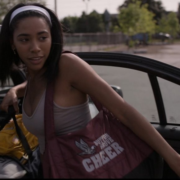 SGHS Cheer Gym Duffle Bag Screen-Used 'Dare Me' Netflix - Picture 6 of 14
